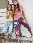  Cropped Applique Jeans �24.00